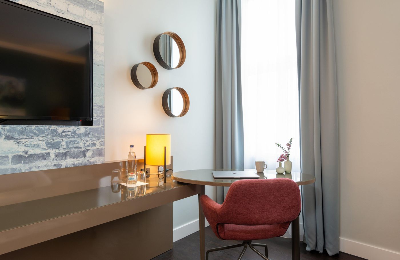 Leonardo-Royal-Hotel-Berlin-Alexanderplatz-Room-33