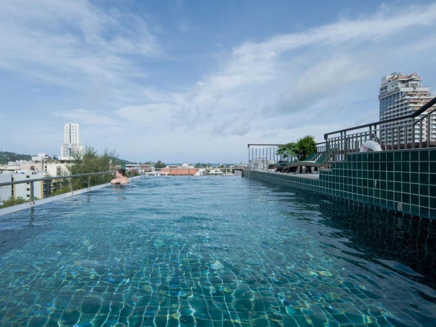 APK-Resort-And-Spa-Pool-2