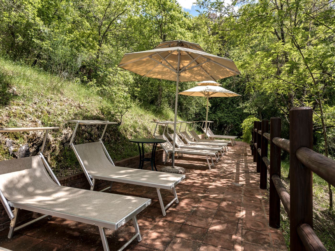 Ultimo-Mulino-Wellness-Country-Hotel-Pool-52