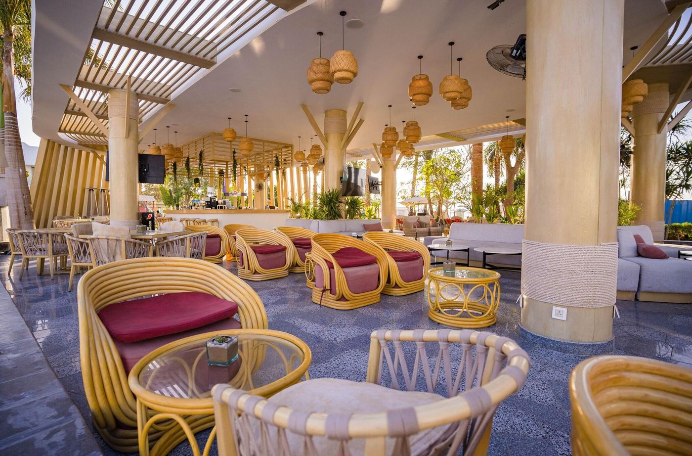 Novotel-Sharm-El-Sheikh-Beach-Bar-23