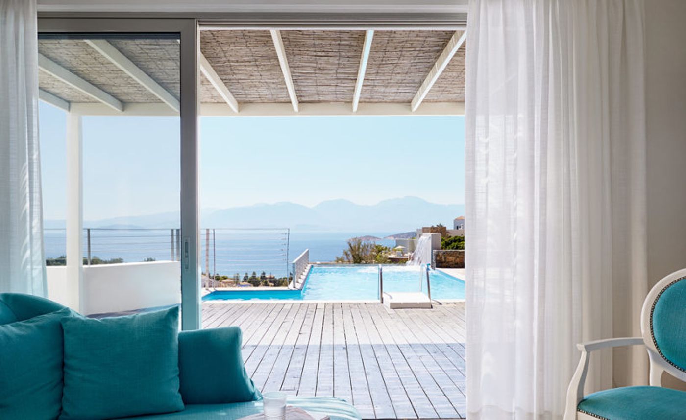 Pleiades Luxurious Villas