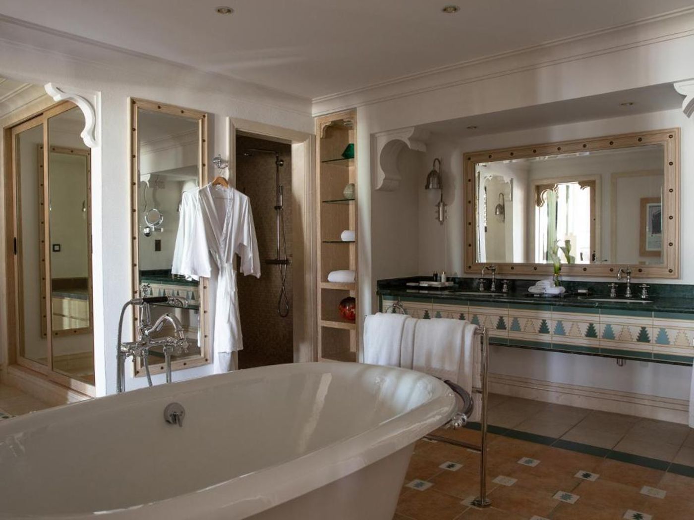 Jumeirah-Dar-Al-Masyaf-Room-36