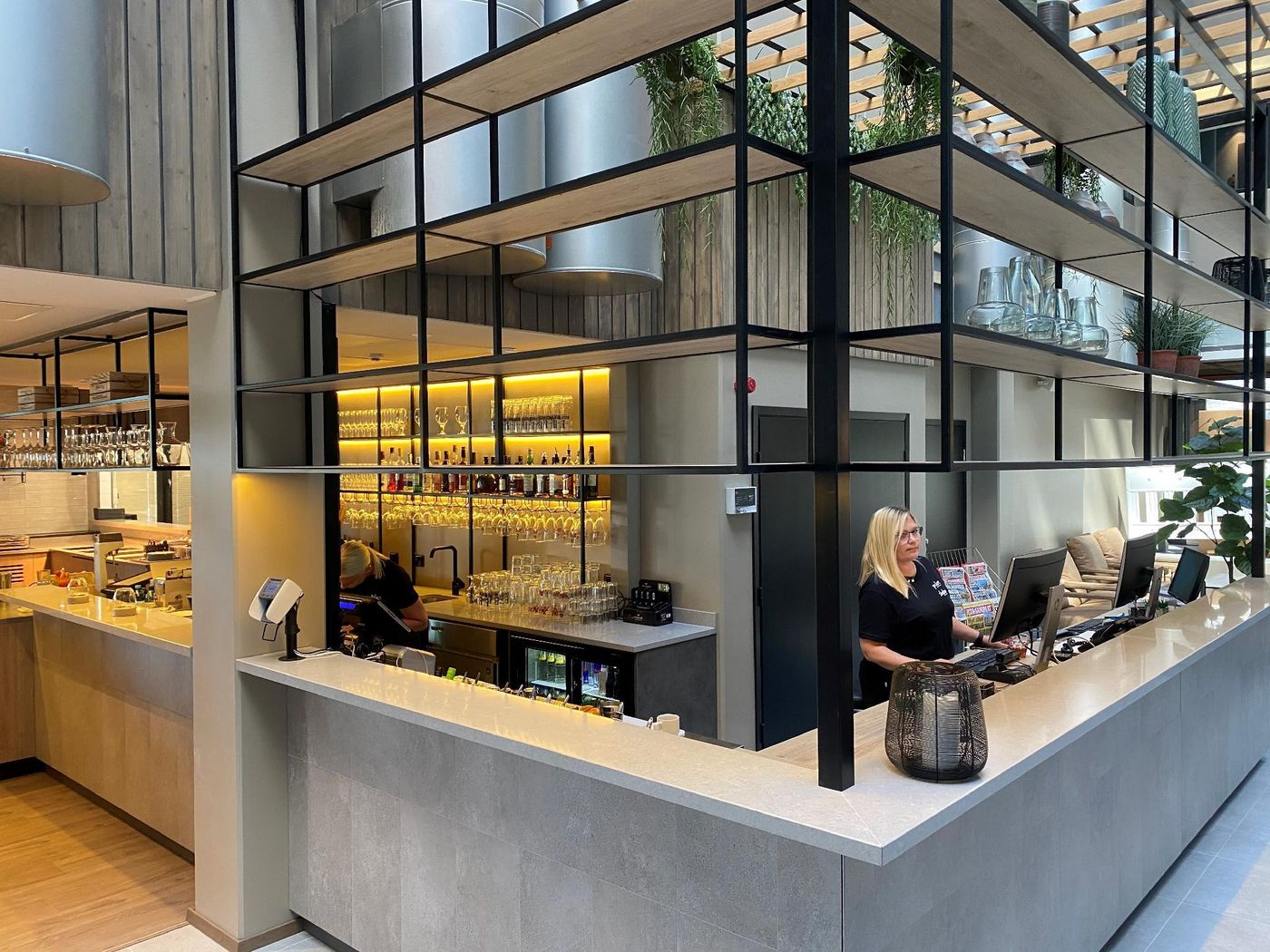 Skyline Airport Hotel-Finland-Vantaa-Lobby-7