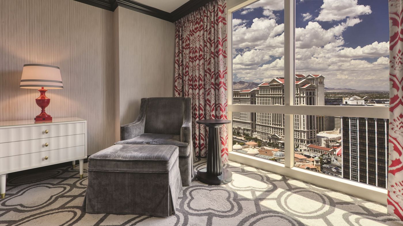 PARIS-LAS-VEGAS-Room-51