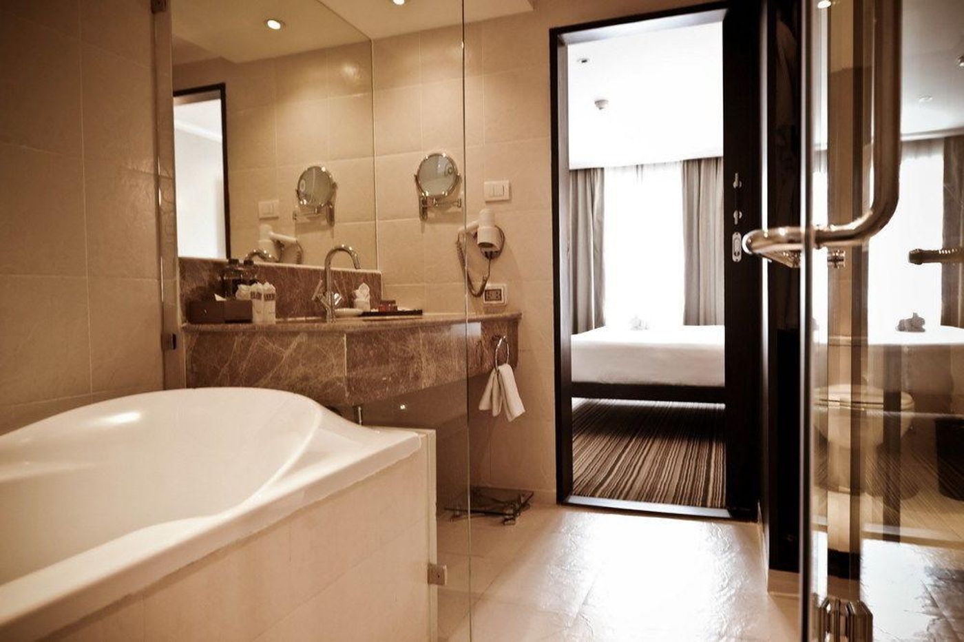 S-15-Sukhumvit-General-view-28