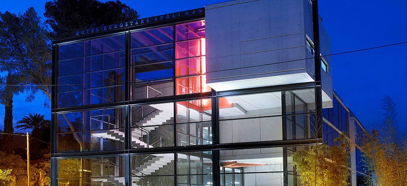 Ikonik Angli-Spain-BARCELONA-General view-1