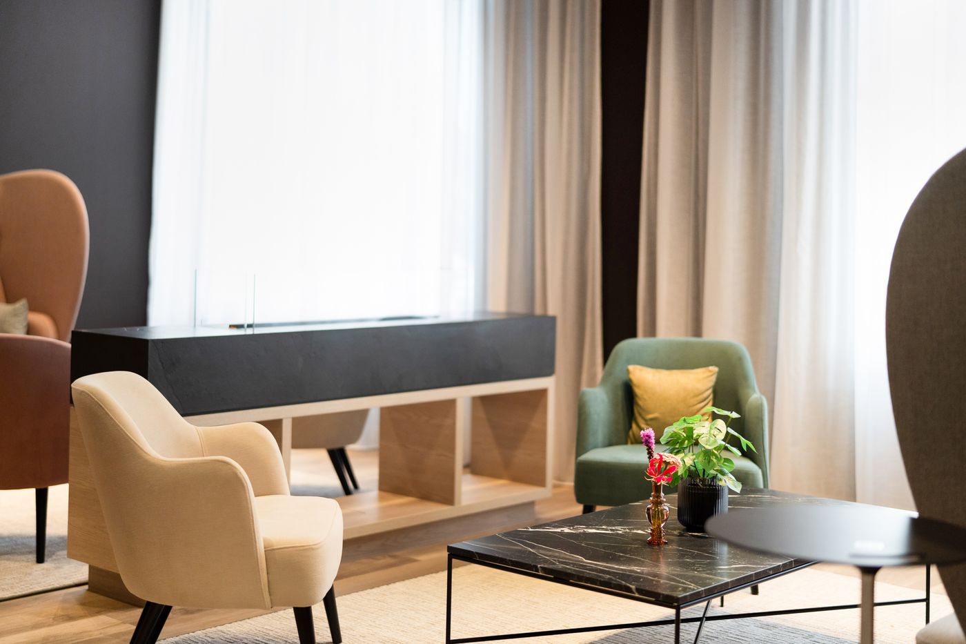 Intercityhotel Leiden-Netherlands-Leiden-Lobby-5