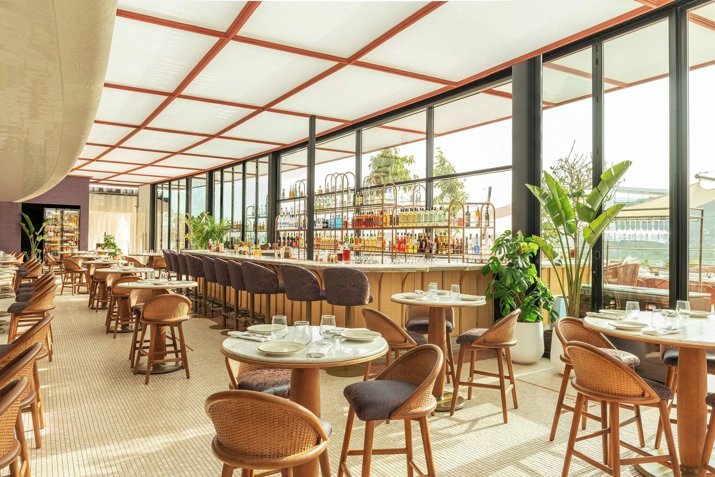 JW-Marriott-Marquis-Hotel-Dubai-Restaurant-53