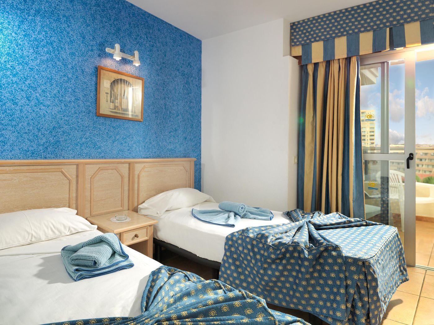 Oro-Blanco-Apartments-Room-23