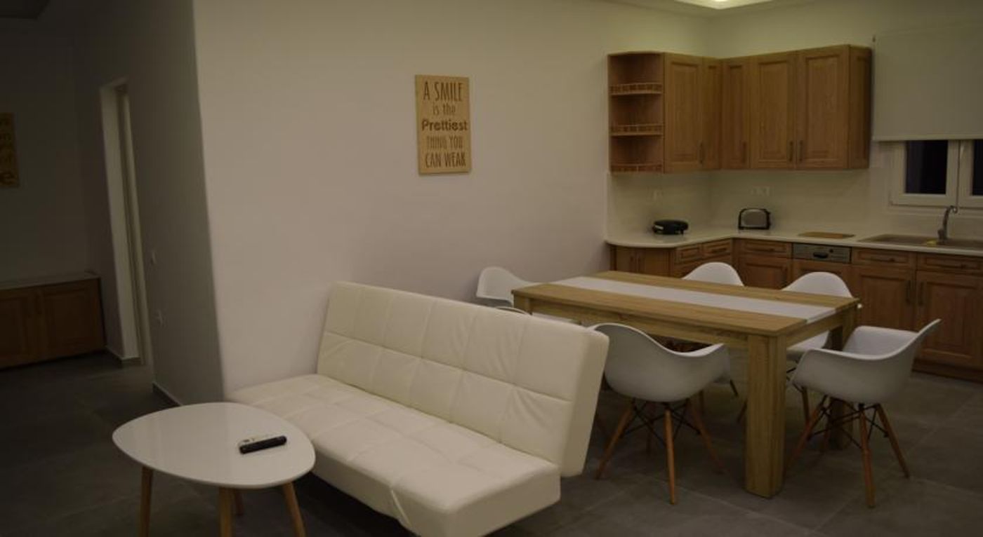 Giannoulaki Aparthotel