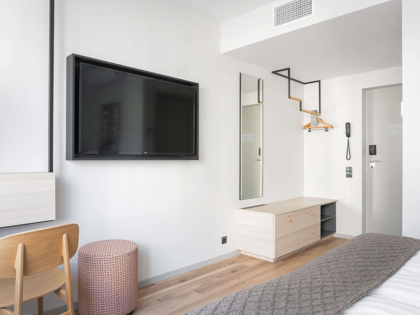 Oru-Hub-Hotel-Tallinn---Handwritten-Collection-Room-30