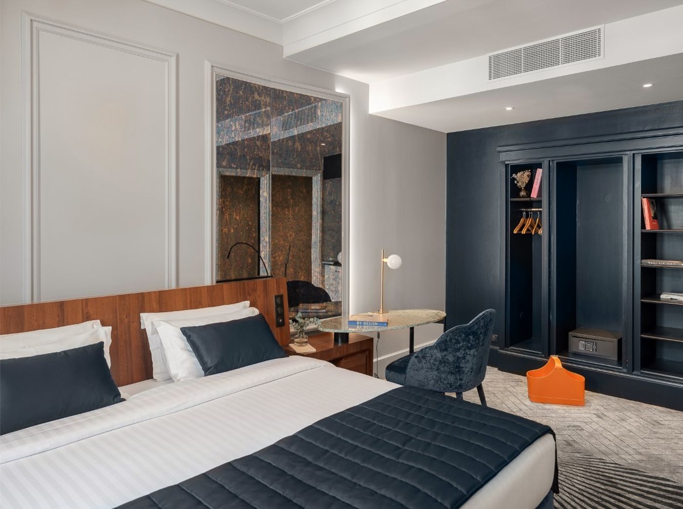 M-Social-Hotel-Paris-Room-17