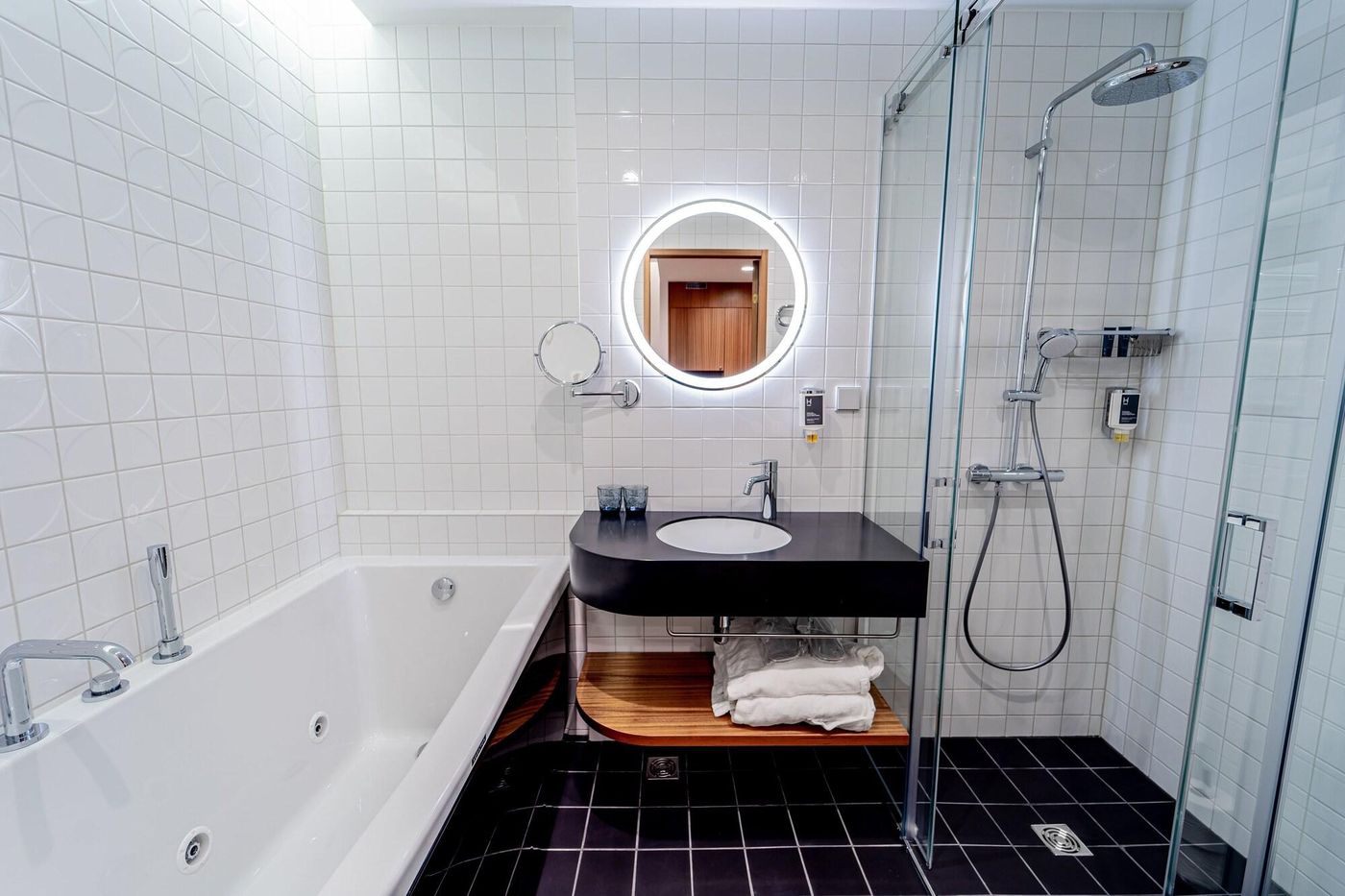 Hestia Hotel Kentmanni-Estonia-TALLINN-Room-9