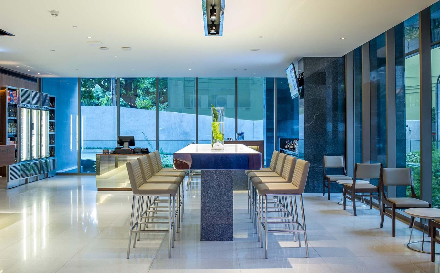 Amara-Bangkok-Lobby-14