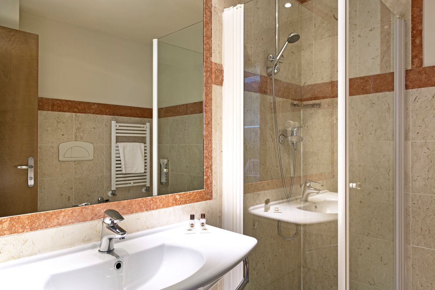 B&b Hotel Verona - Italy - VERONA - Room - 3