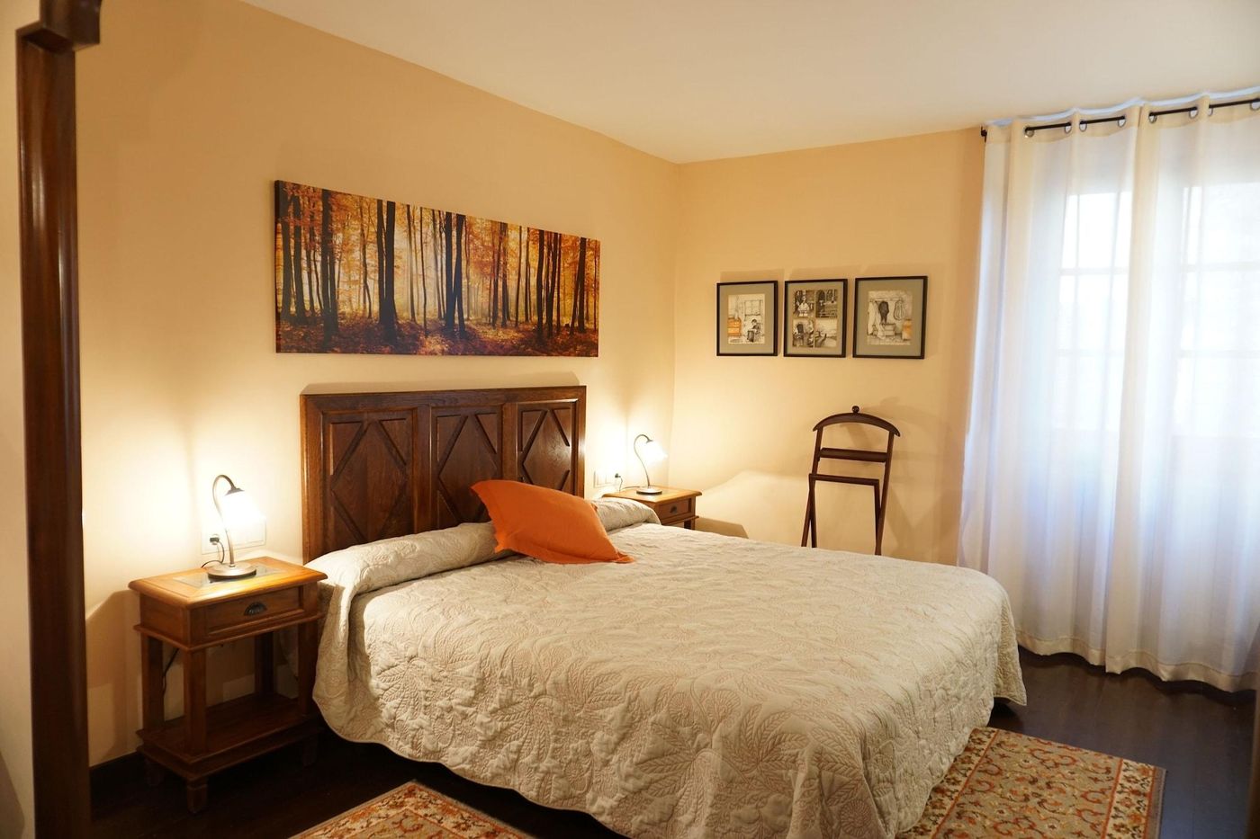 La-Sala-De-Camos-Room-27