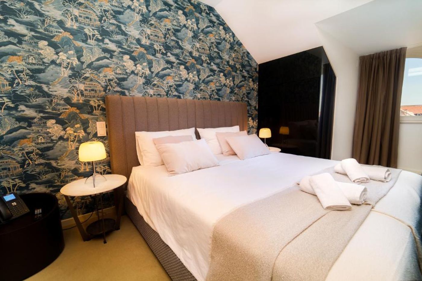 Golden-Lisbon-Hotel-Room-9