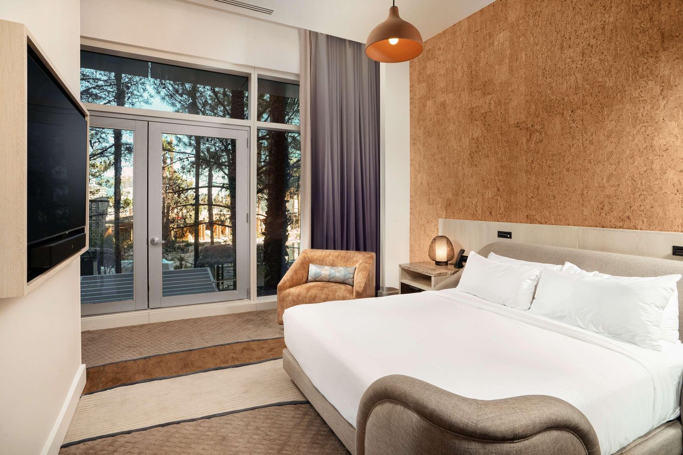 Virgin-Hotels-Las-Vegas-Curio-Collection-by-Hilton-Room-41