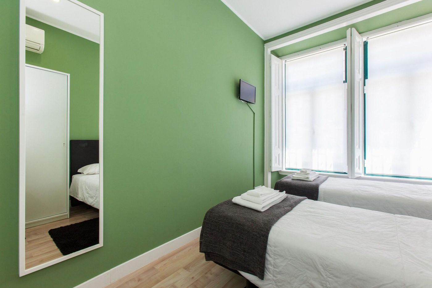 Angels-Inn-Guesthouse-Room-11