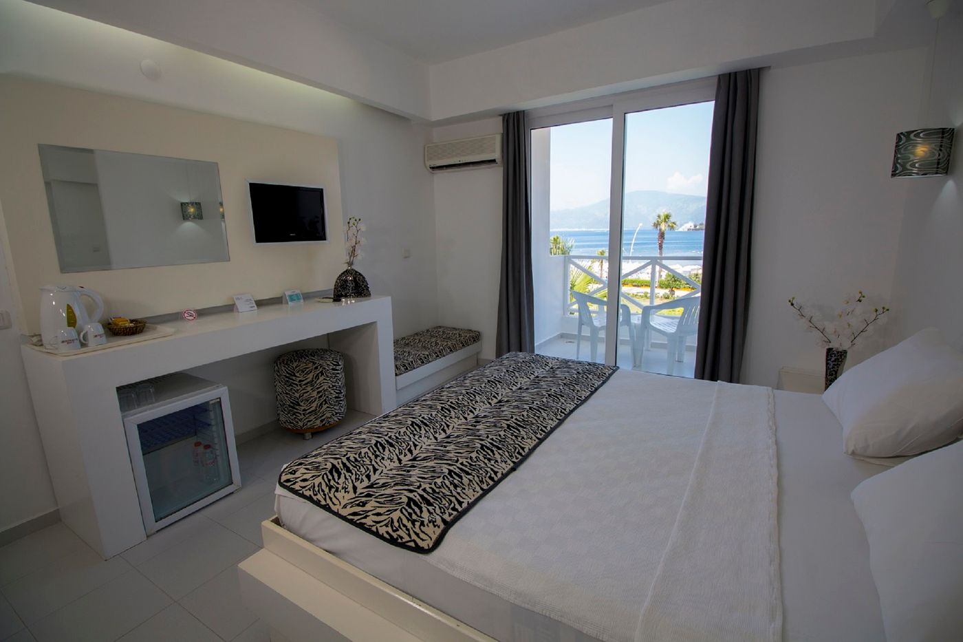 Casa-and-Blanca-Hotel---Adults-Only--12---Room-20