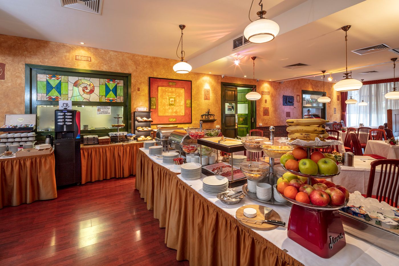 Hotel-Charles-Restaurant-52