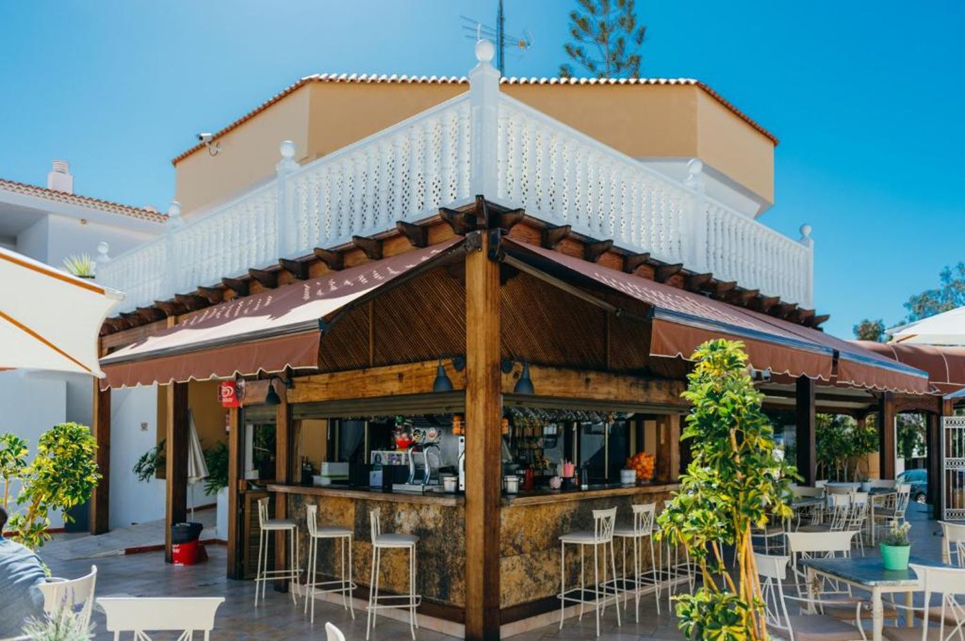 Neptuno-Costa-Adeje-Bar-11