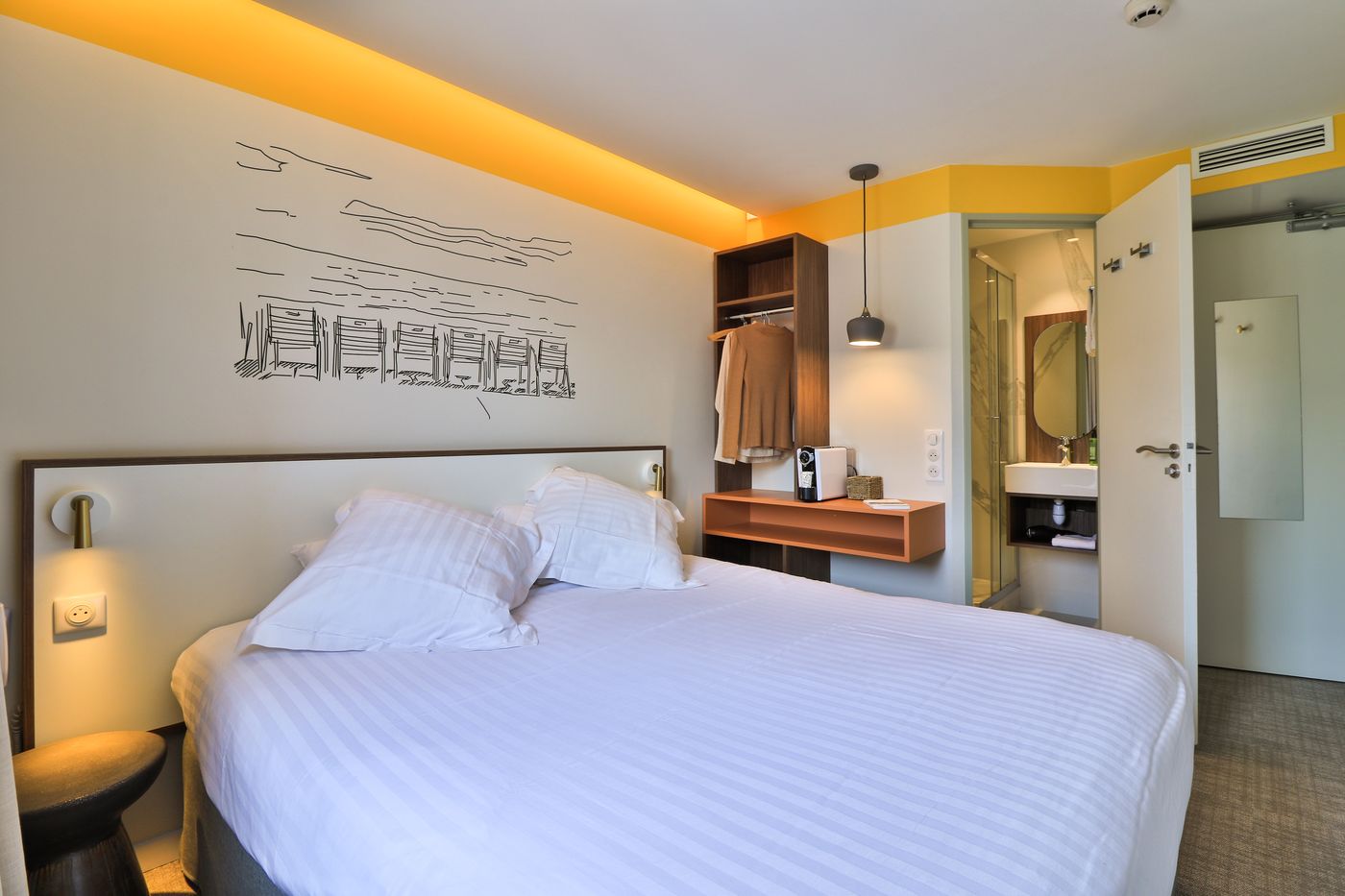Hotel-du-Pin-Nice-Port-Room-13