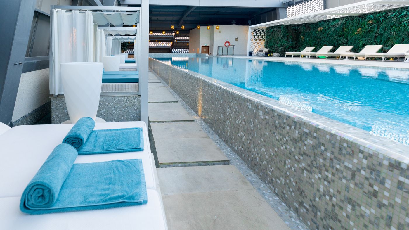 Steigenberger-Hotel-Doha-Pool-57