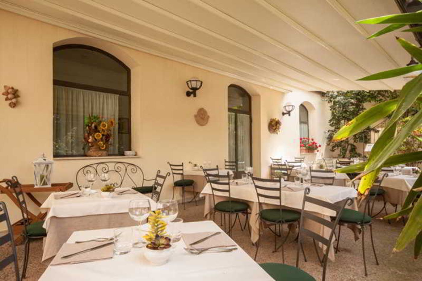 Albergo-Chiusarelli-Restaurant-5