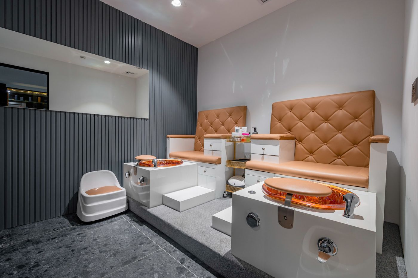 Grands-Suites-Hotel-Residences---Spa-Sports-and-Entertainment-76