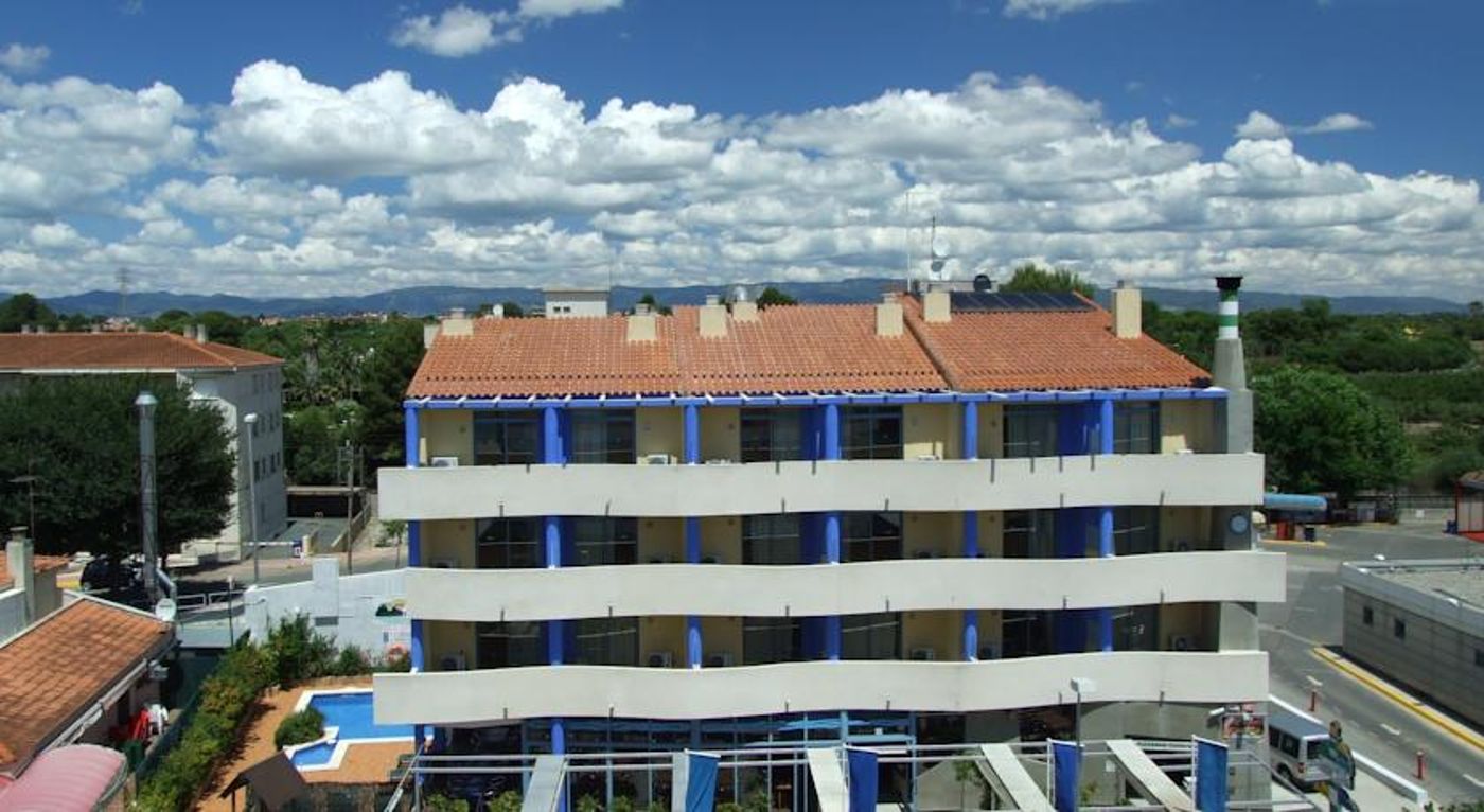 Costa Verde Apartments