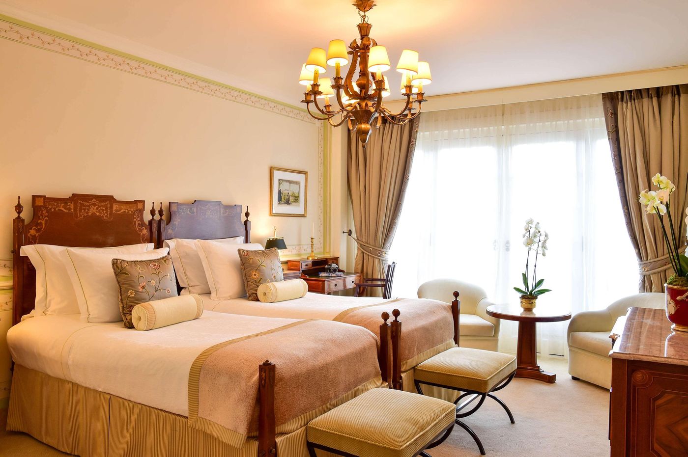 Tivoli-Palacio-de-Seteais-Room-24