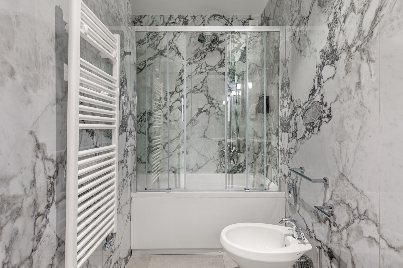 Room-Mate-Luca-Room-41