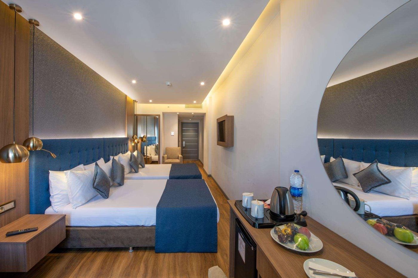 Nova-Plaza-Crystal-Hotel-Room-26