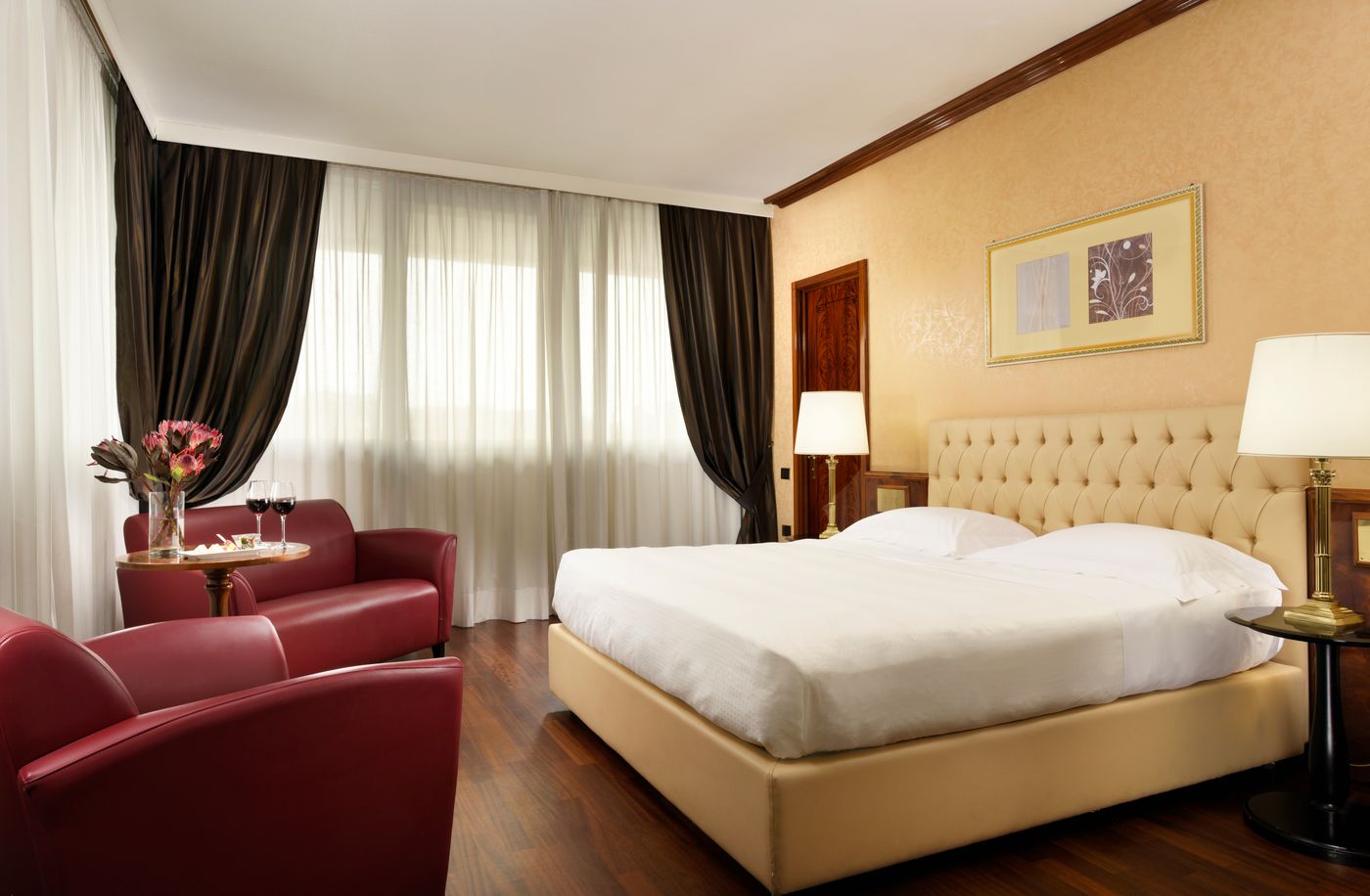 Unahotels-Scandinavia-Milano-General-view-6