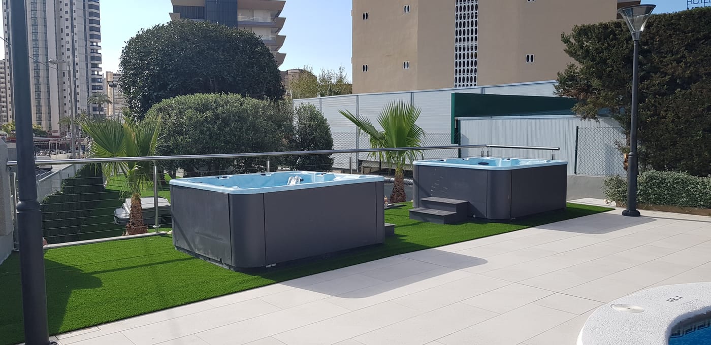 Primavera-Loix-Pool-5