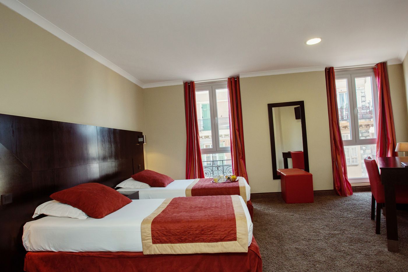 De-Suede-General-view-10