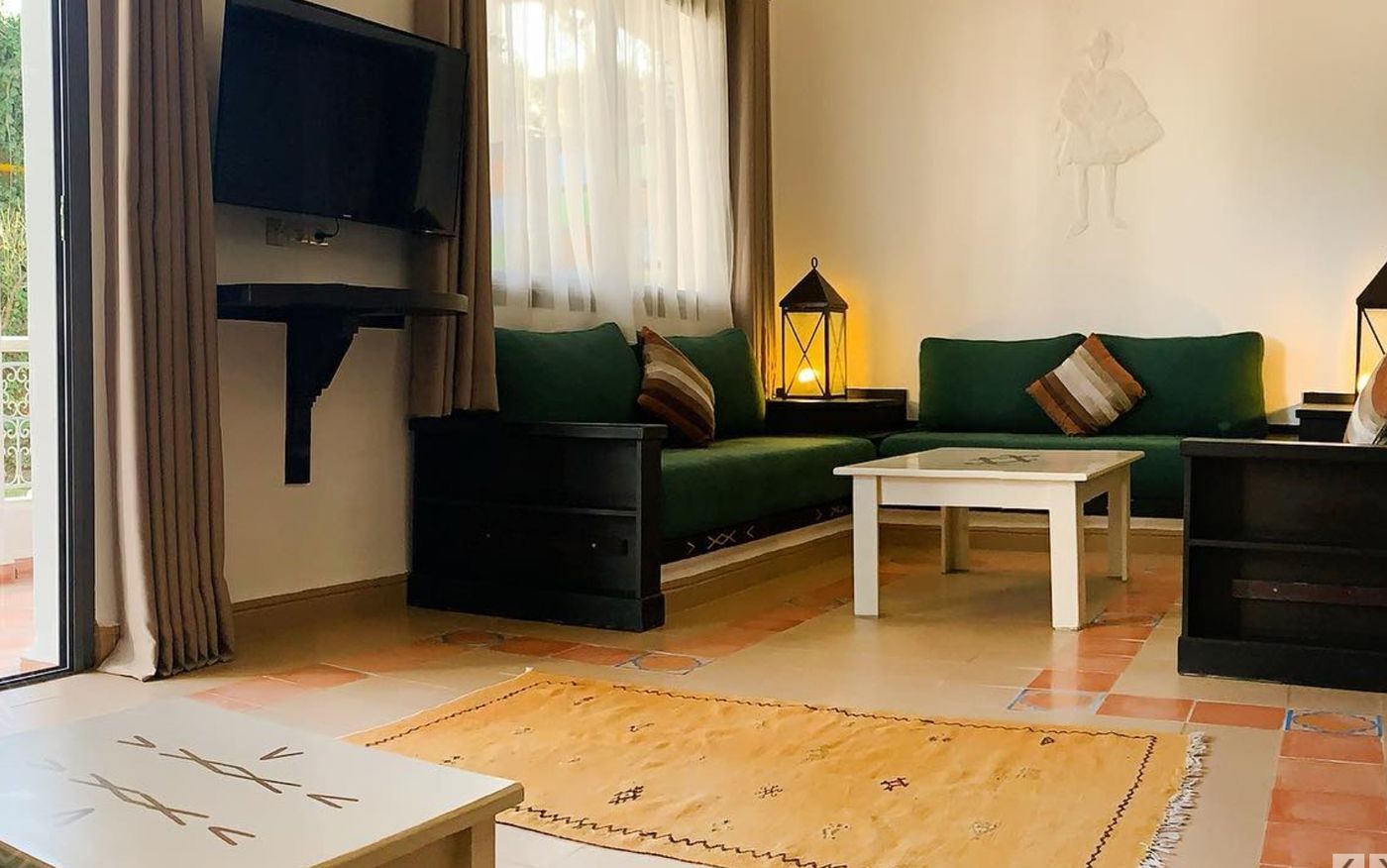 Borjs Hotel Suites & SPA