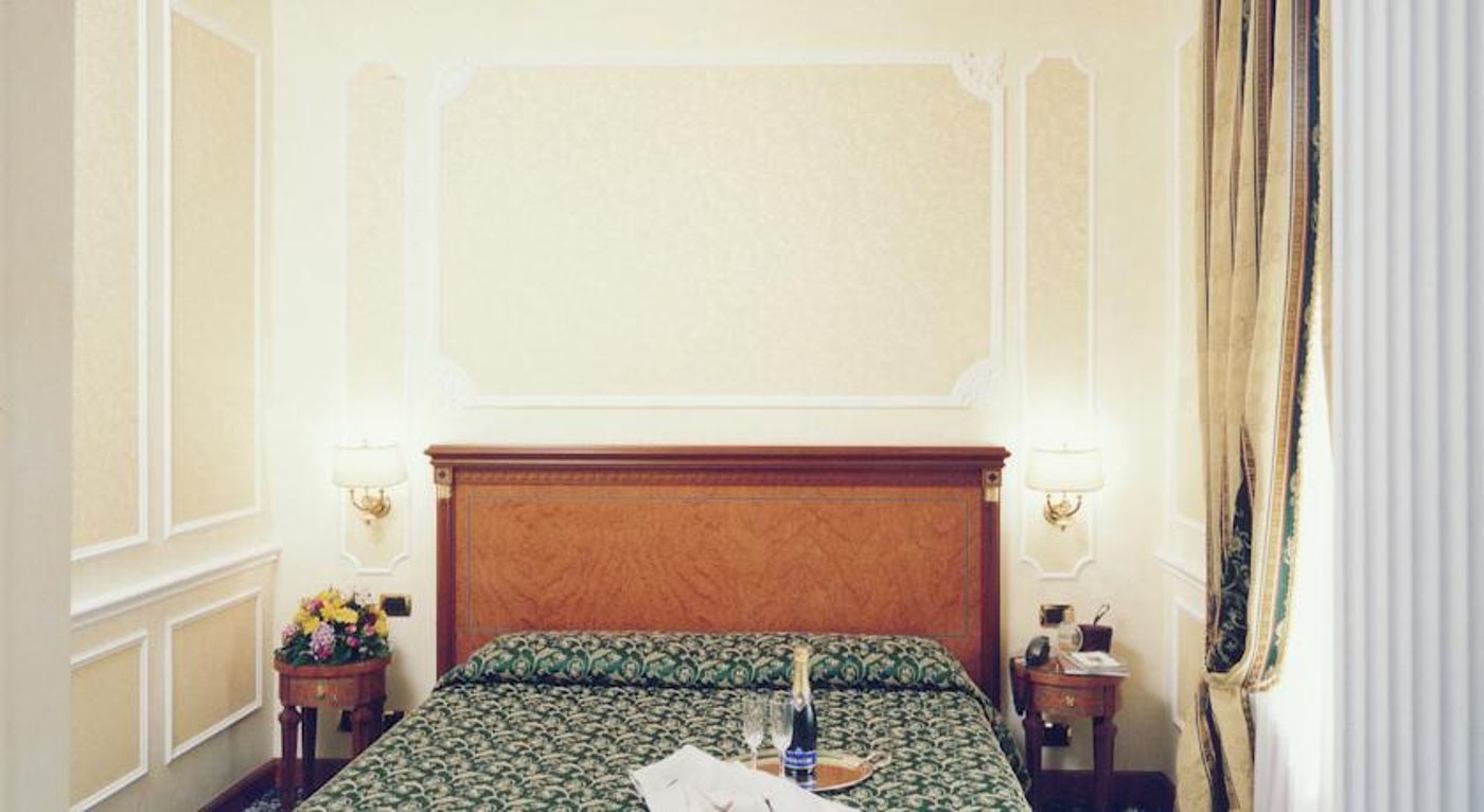 Dei-Consoli-Roma-Room-11