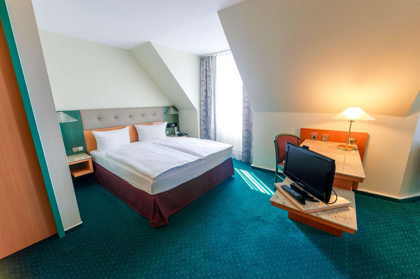PLAZA Hotel Blankenburg Ditzingen, Sure Hotel Coll-Germany-Ditzingen-Room-8