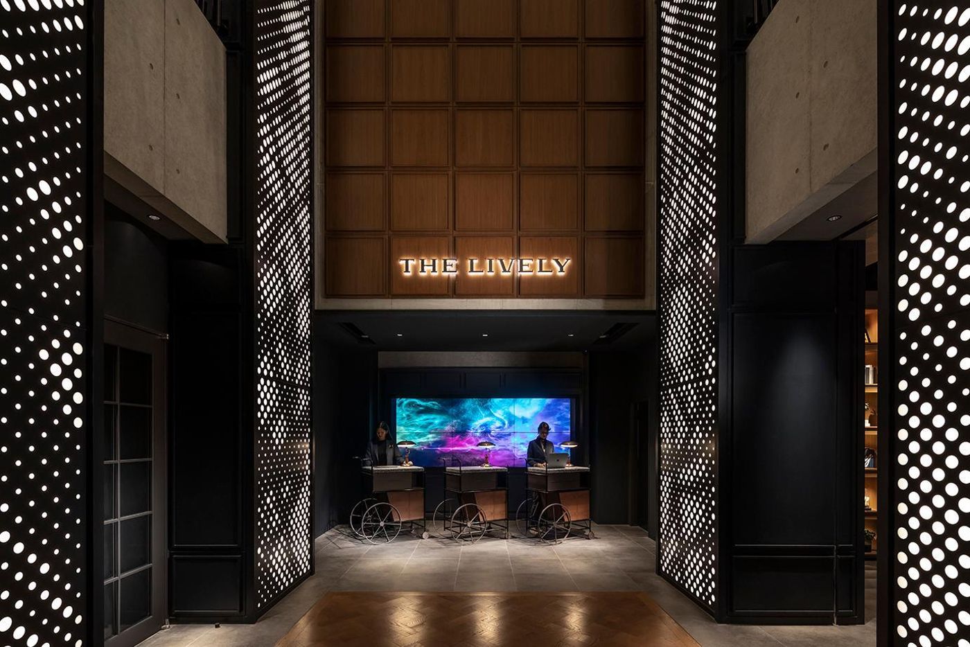 The Lively Azabujuban Tokyo-Japan-Tokyo-Lobby-1