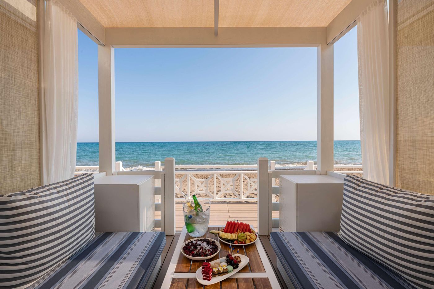 Papillon-Belvil-Beach-101