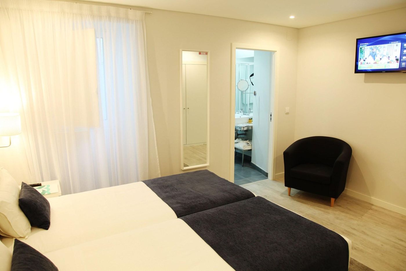 Rio-Art-Hotel-Room-21