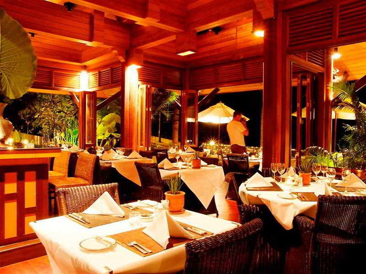 Baan-Yin-Dee-Boutique-Resort-Restaurant-46