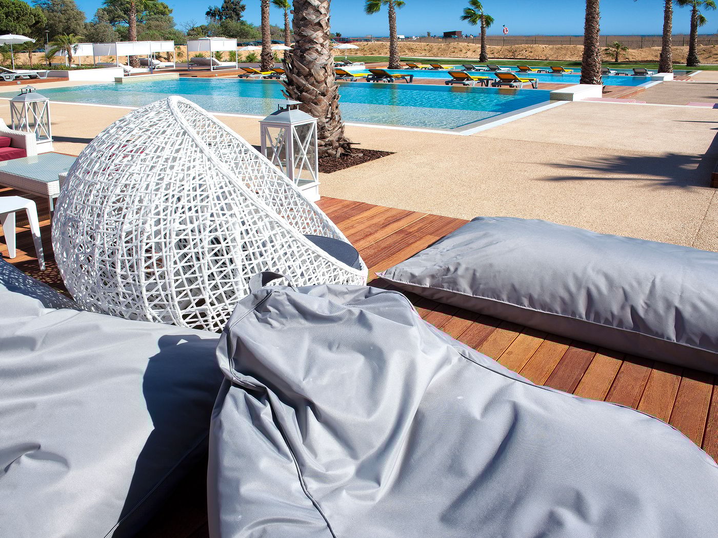 Pestana-Alvor-South-Beach-Hotel-Pool-12