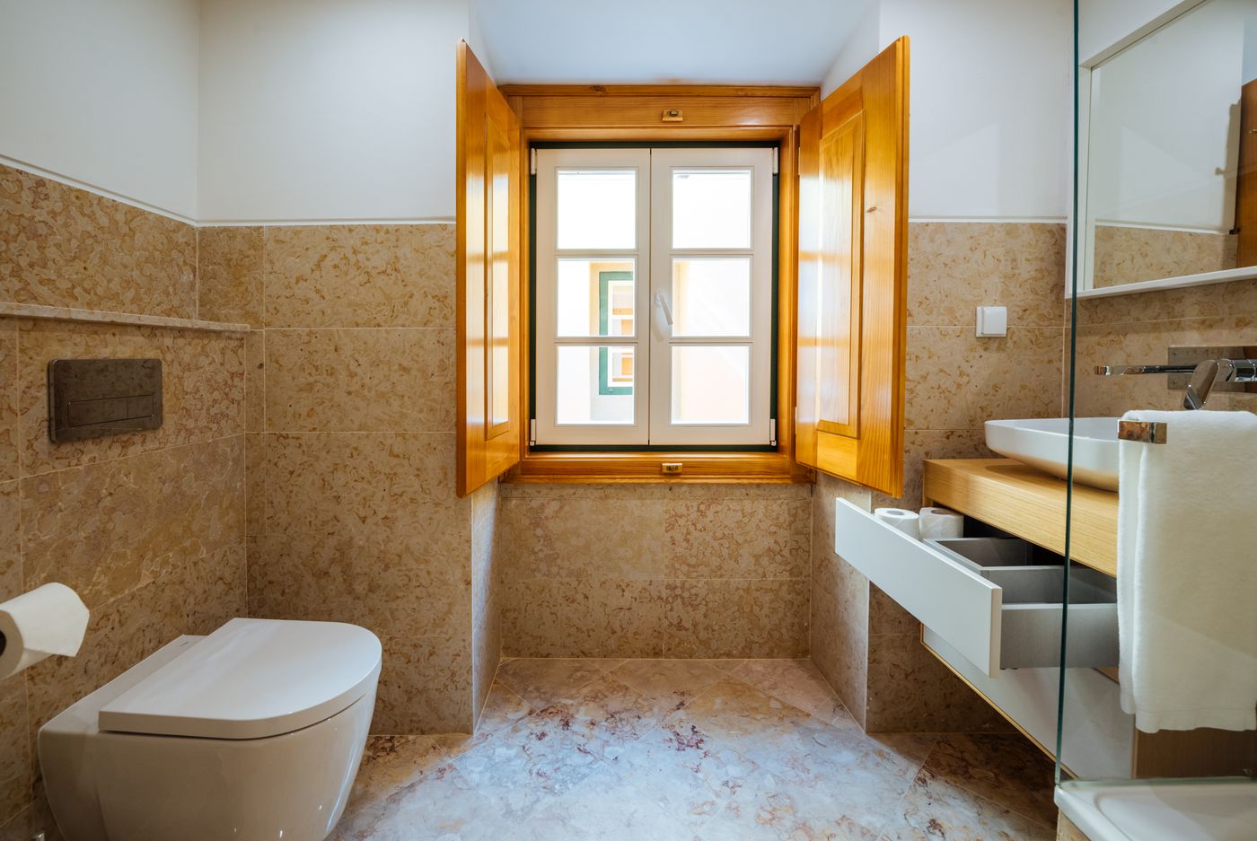 Varandas De Lisboa-Portugal-LISBON-Room-6