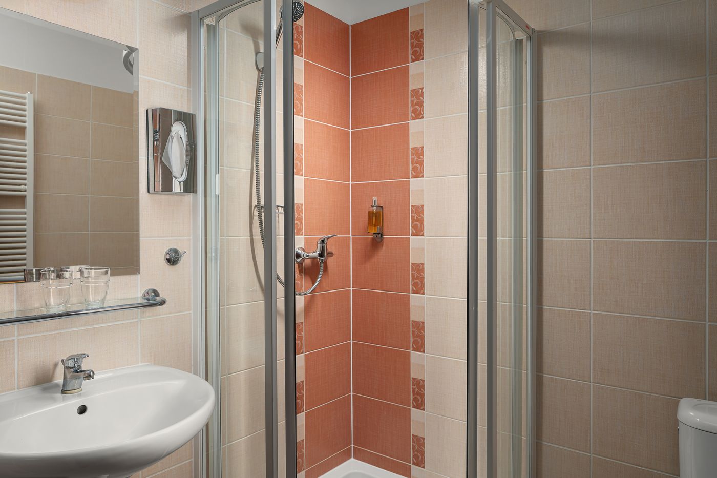 Amigo-City-Centre-Room-22