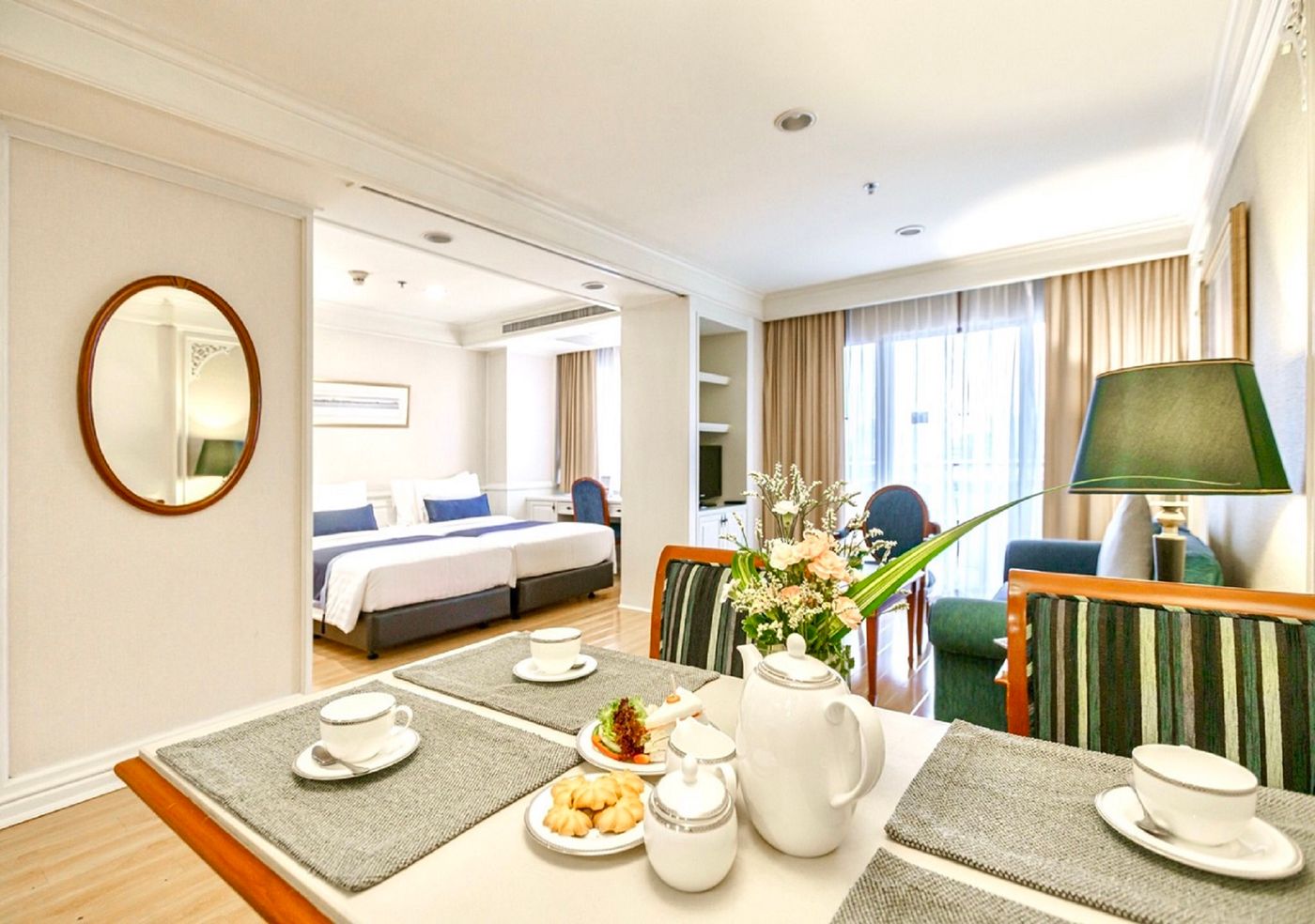 Centre-Point-Hotel-Sukumvit-10-Room-48