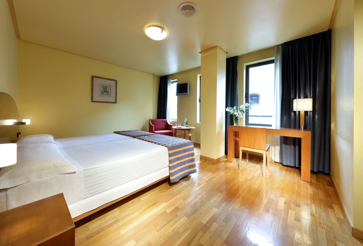 Exe Hotel El Magistral-Spain-OVIEDO-General view-4