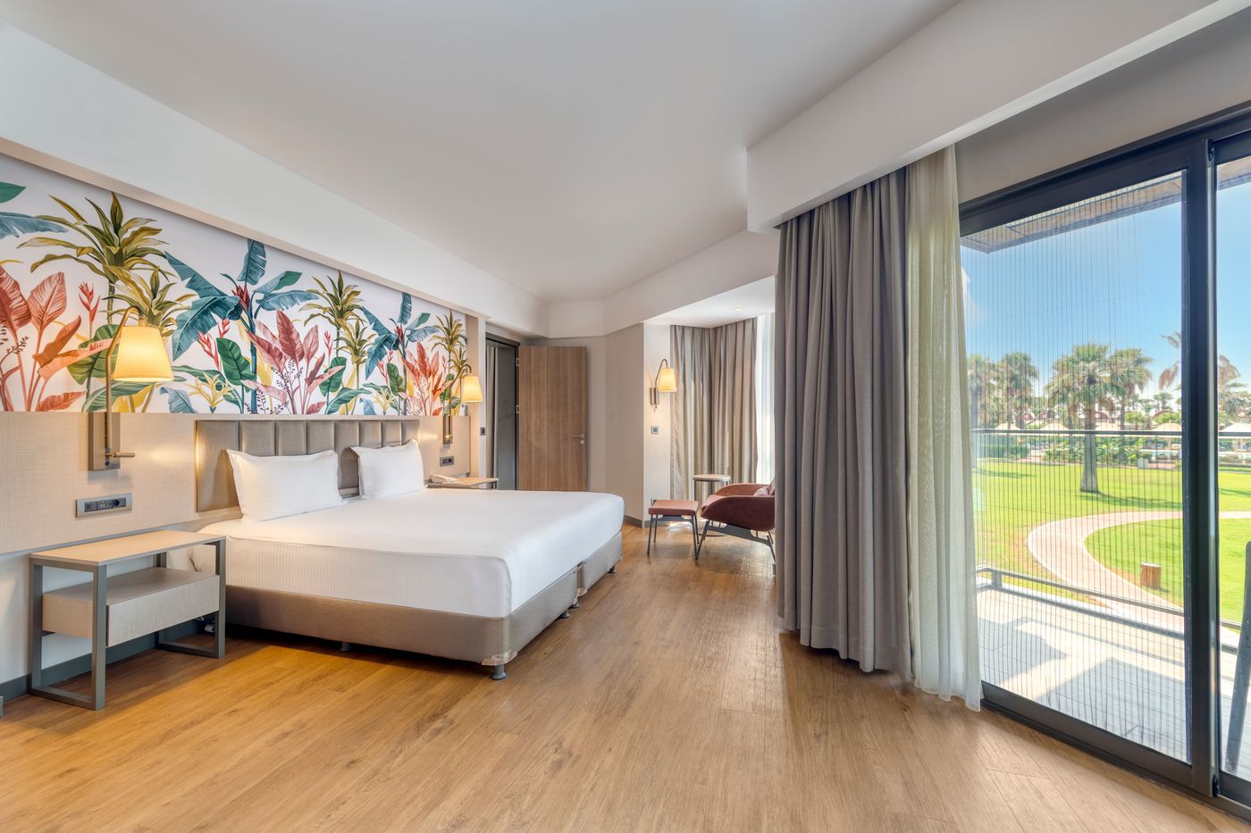 Club-Mega-Saray-Room-42